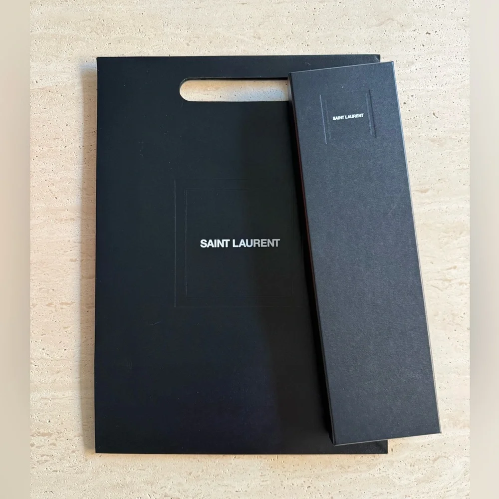 NWT YVES SAINT LAURENT MENS WHITE SILK TIE🤍💝